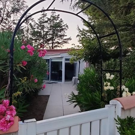 Maison Jardin Wifi - 100 m plage sauvage - 20 min Perpignan Torreilles Extérieur photo